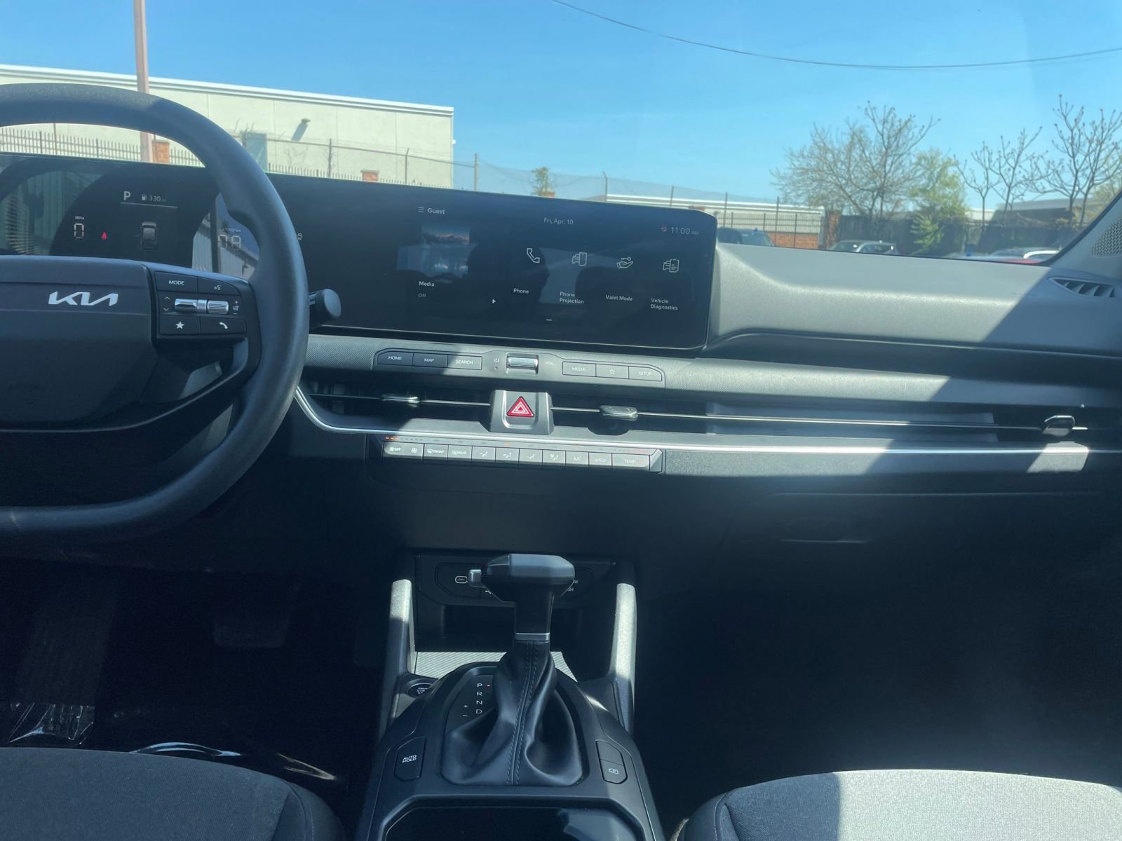 Used 2025 Kia K4 FWD image 31
