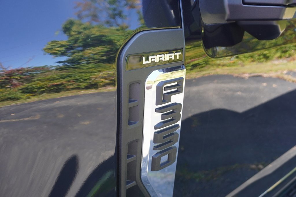 New 2026 Ford F350 Lariat image 3