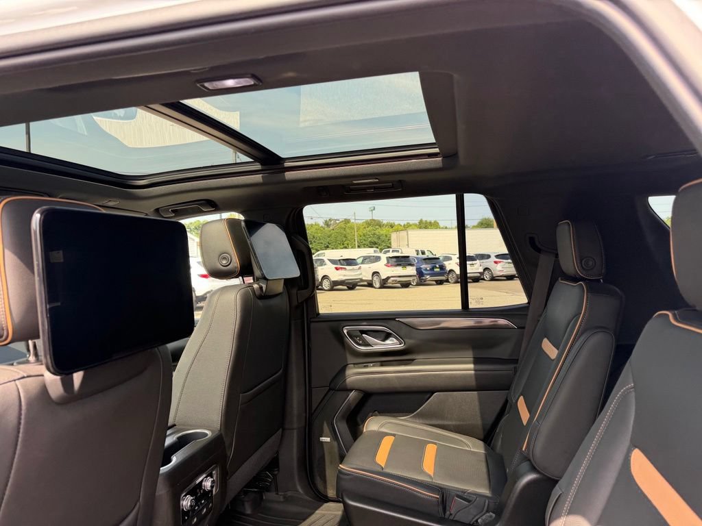 Used 2021 GMC Yukon AT4 w/ AT4 Premium Plus Package AWD/4WD image 14