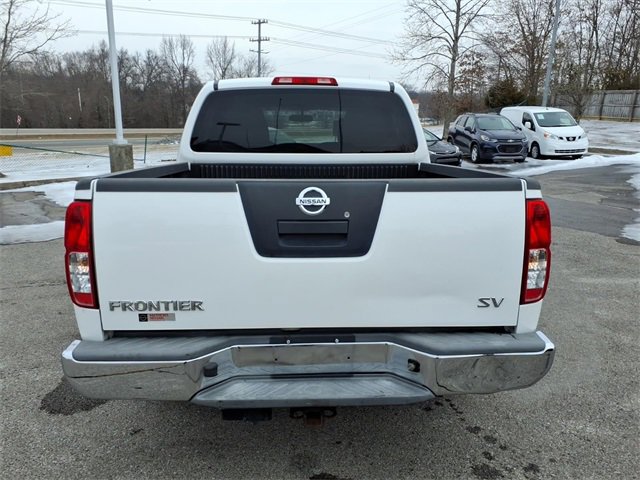 Used 2012 Nissan Frontier SV image 11
