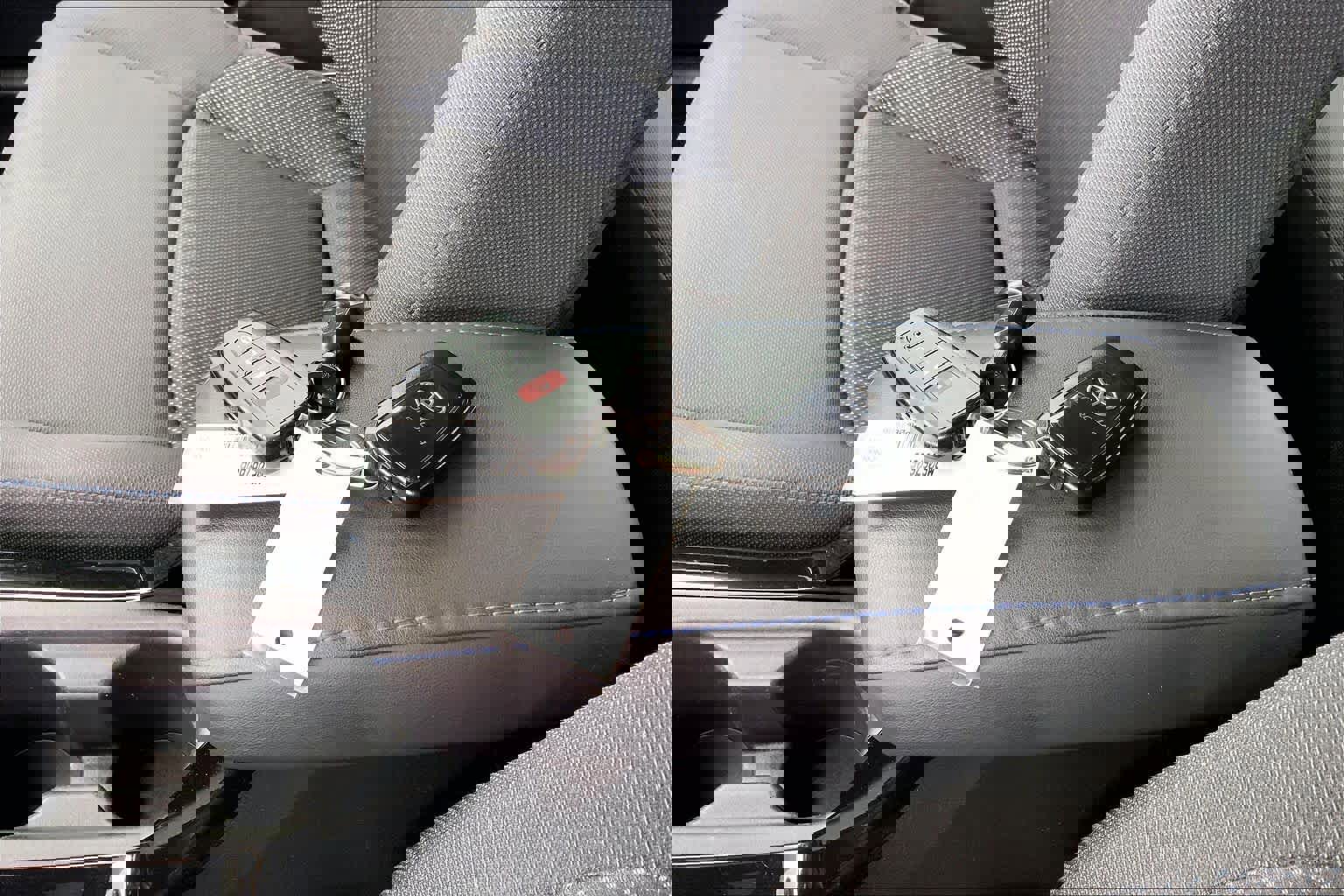 Used 2021 Toyota Corolla SE image 15