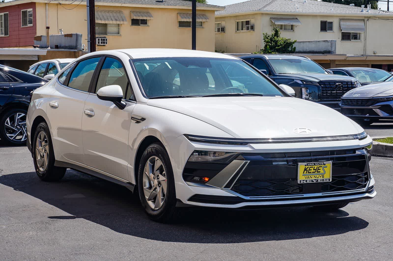 New 2025 Hyundai Sonata SE FWD image 4