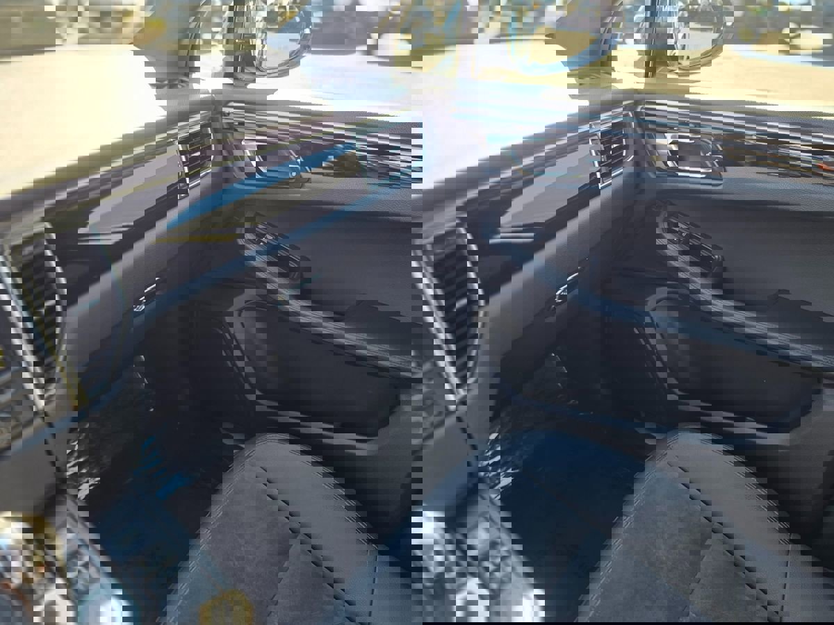 Used 2016 Porsche Macan S image 39