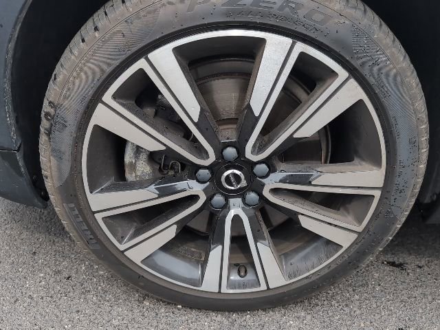 Used 2020 Volvo V60 T5 Cross Country w/ Protection Package AWD/4WD image 10