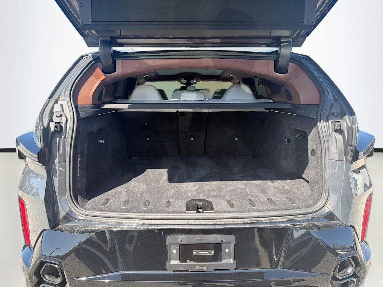 Used 2025 BMW XM Label Red image 13