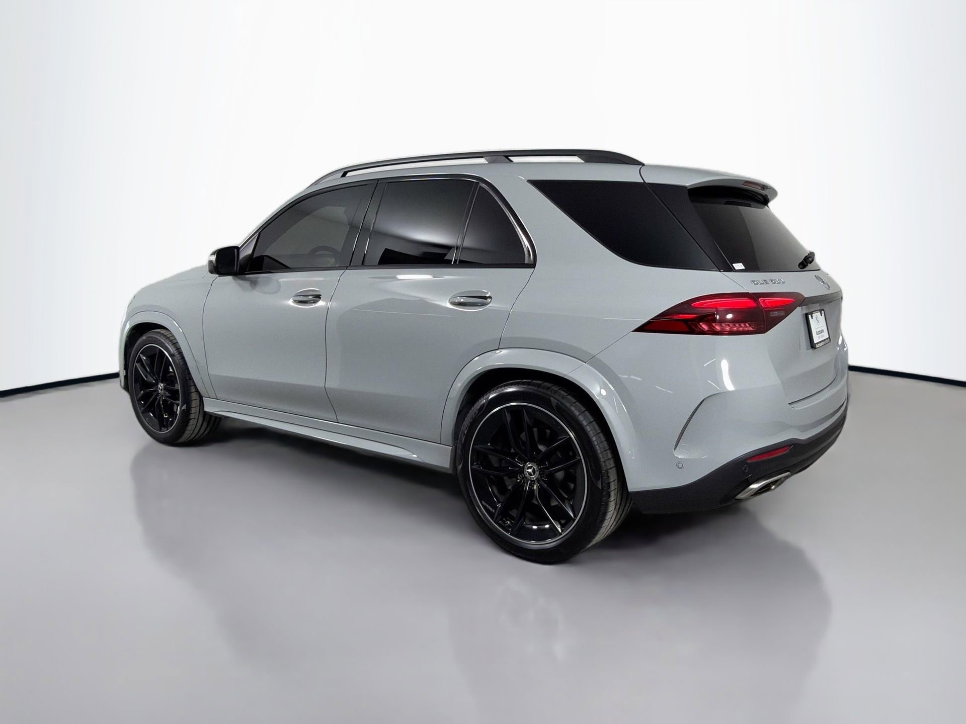 Used 2024 Mercedes-Benz GLE 580 4MATIC image 8