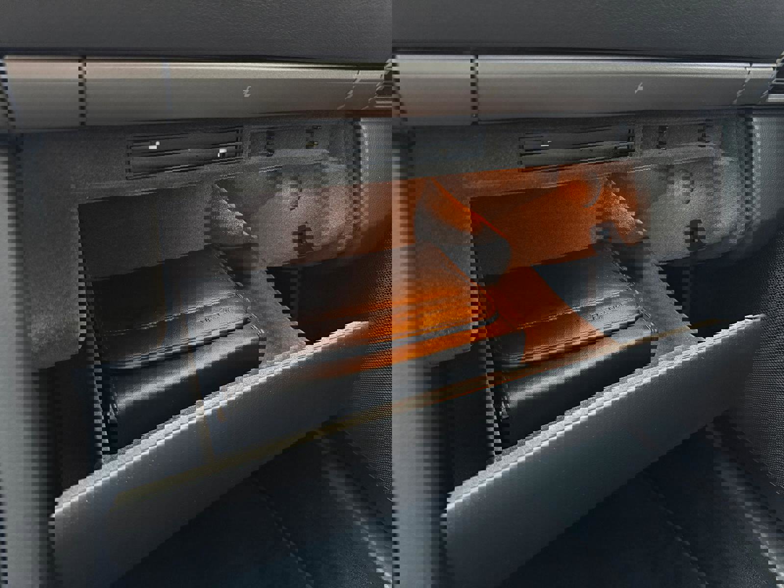 Used 2010 Porsche 911 Carrera image 38