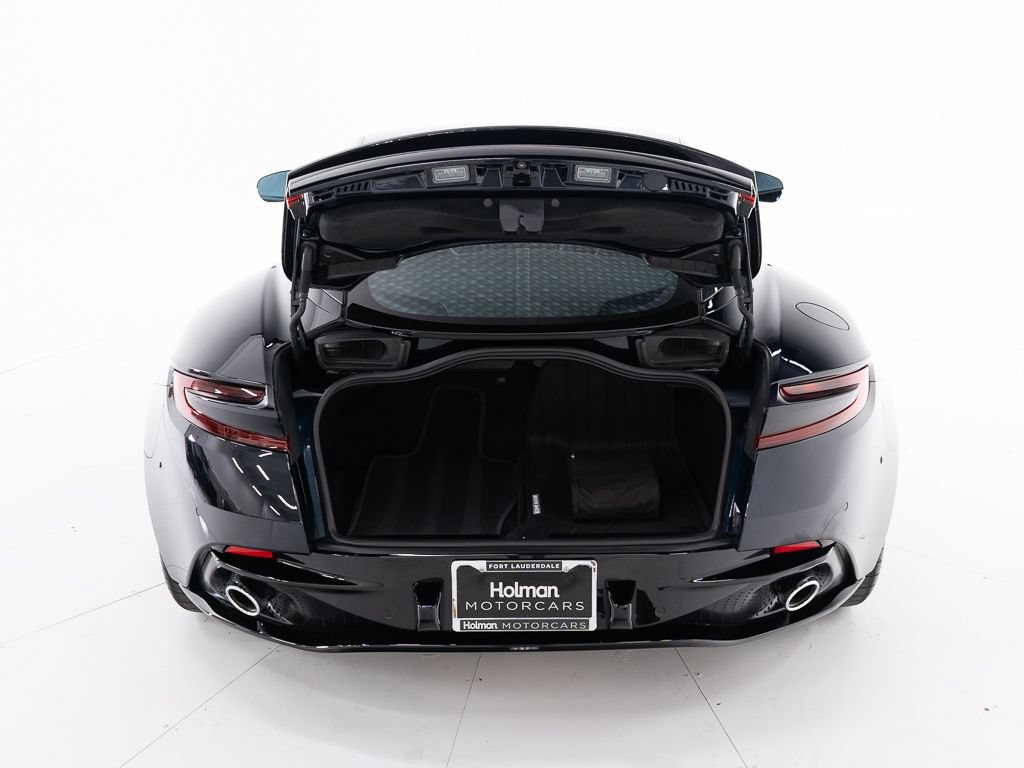 Used 2025 Aston Martin DB12 Coupe RWD image 37