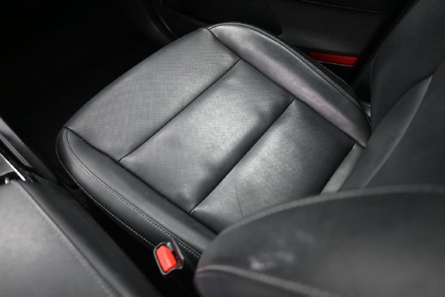 Used 2025 Kia Telluride S FWD image 15