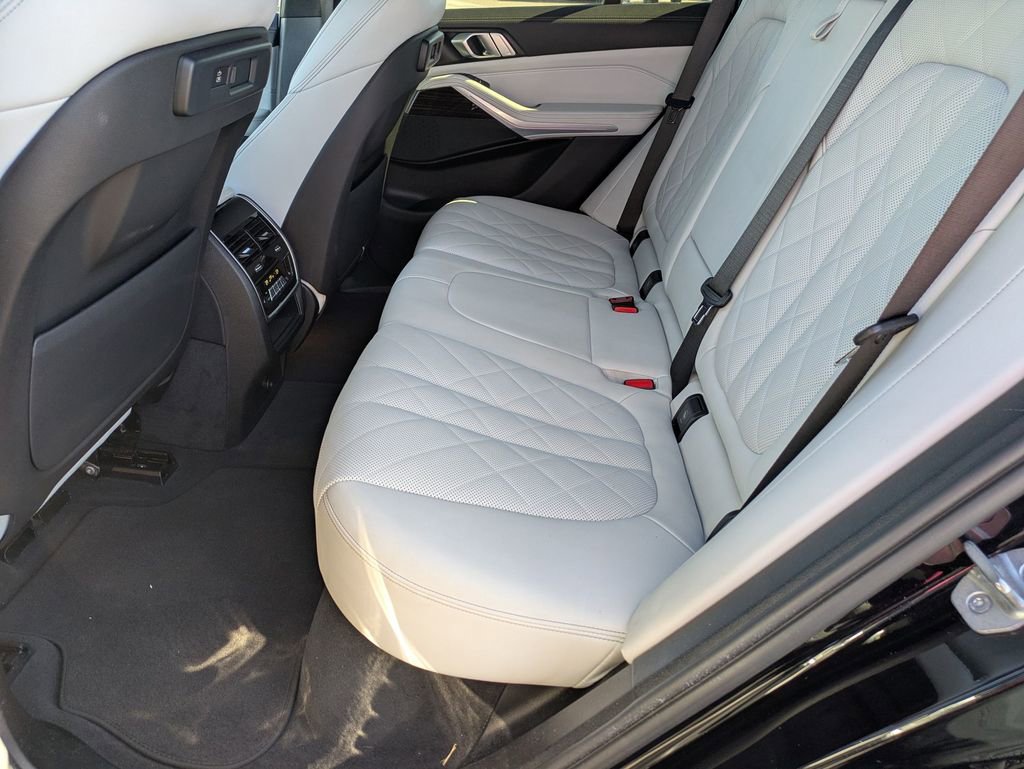 Used 2023 BMW X5 xDrive45e AWD/4WD image 20