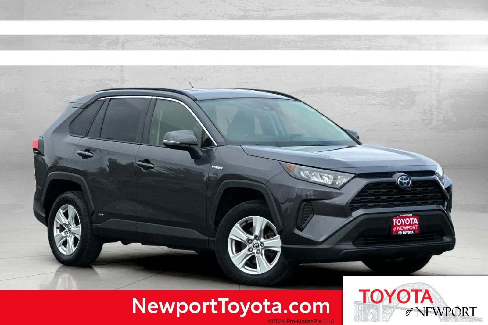 Used 2021 Toyota RAV4 LE w/ Carpet Mat Package (TMS)