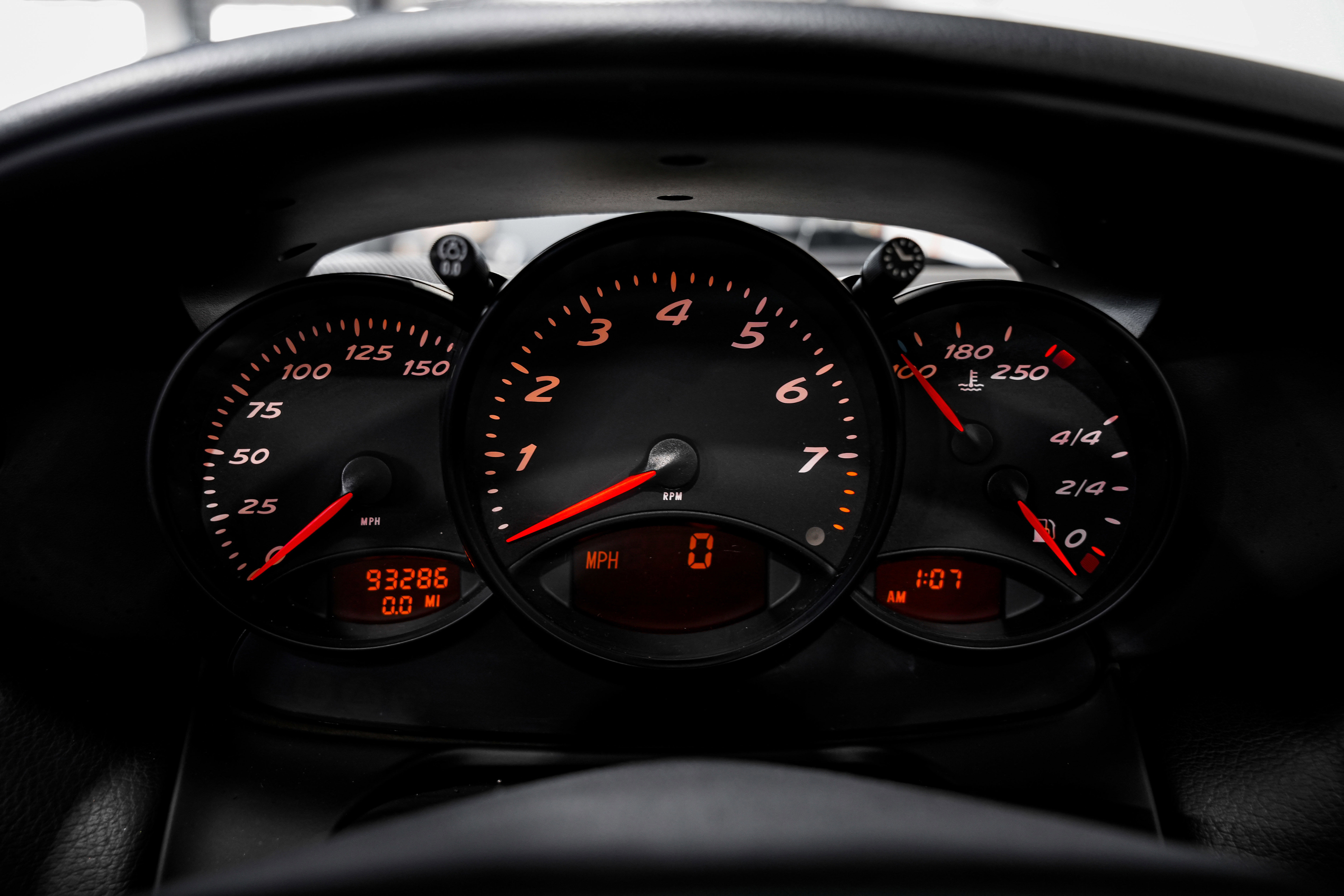 Used 2000 Porsche Boxster image 11