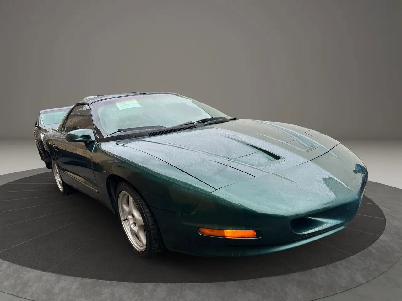 Used 1997 Pontiac Firebird Formula RWD image 3