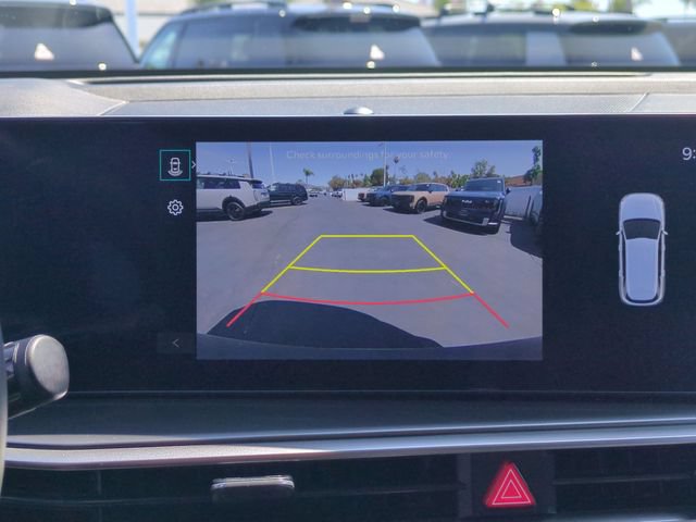 Certified 2025 Kia Sorento EX w/ Panoramic Sunroof Package AWD/4WD image 23