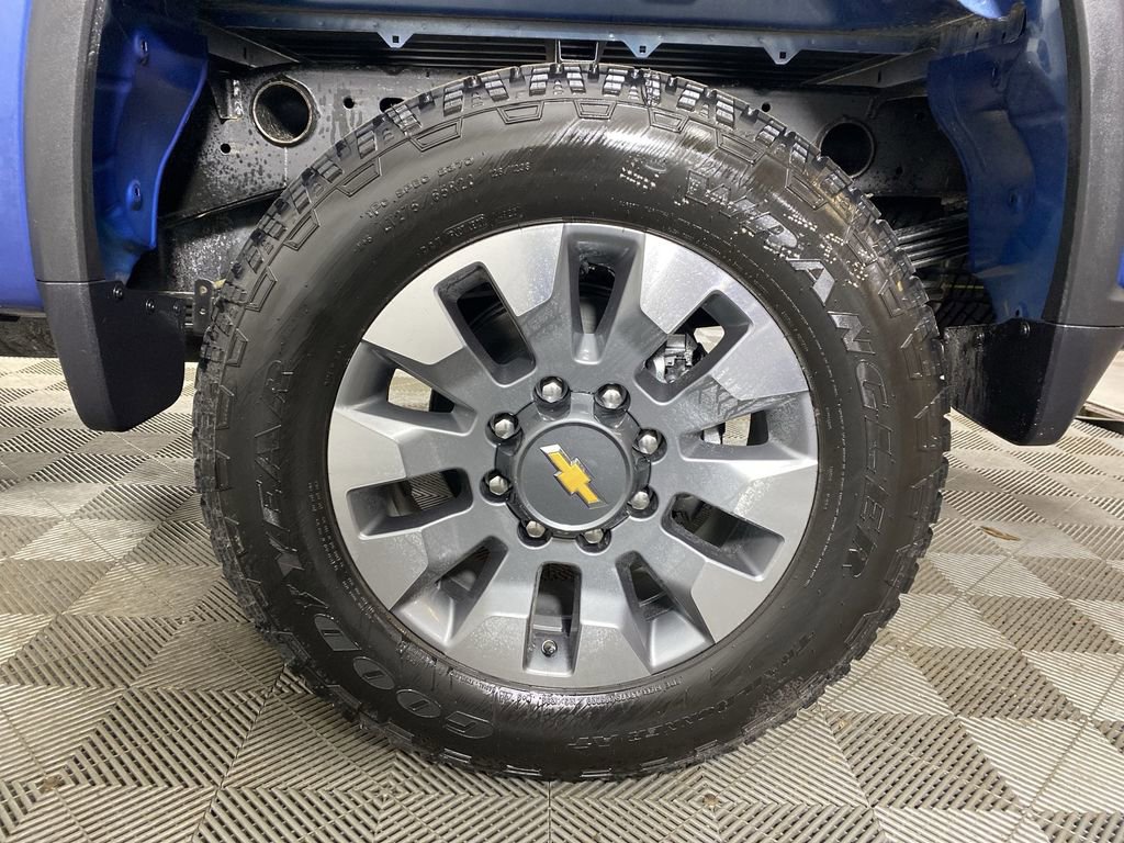 New 2026 Chevrolet Silverado 2500 Custom w/ Custom Convenience Package image 32