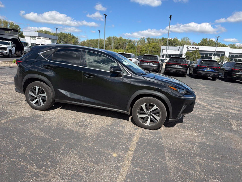 Used 2018 Lexus NX 300 AWD w/ Premium Package image 14
