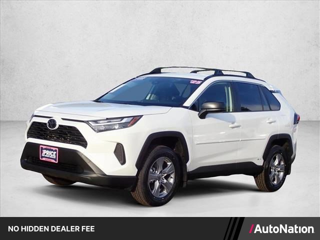 Used 2025 Toyota RAV4 LE AWD/4WD video 1