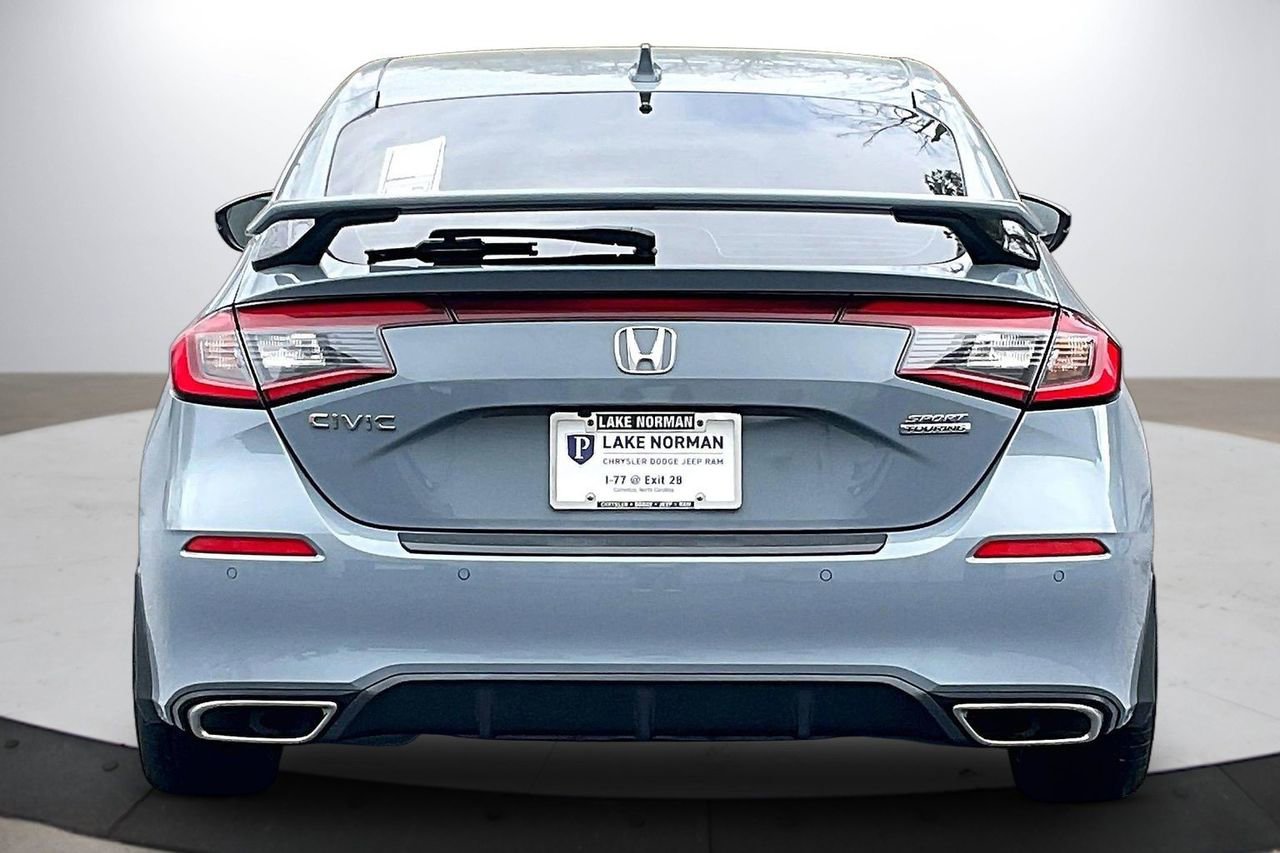 Used 2022 Honda Civic Sport Touring image 8