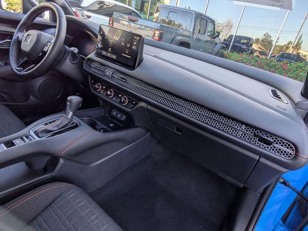 Certified 2026 Honda HR-V Sport image 22