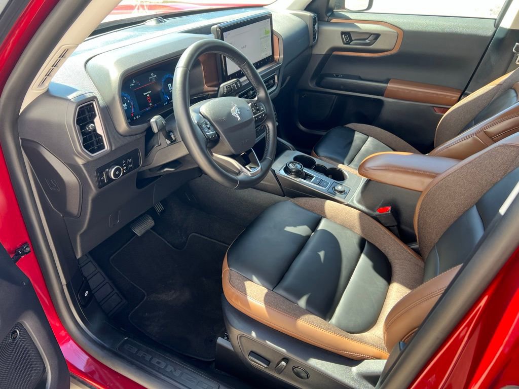 Used 2025 Ford Bronco Sport Outer Banks w/ Outer Banks Tech Package+ image 9