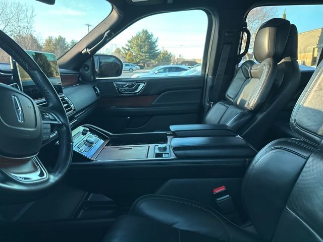 Used 2020 Lincoln Navigator L Reserve w/ Equipment Group 208A Reserve image 7