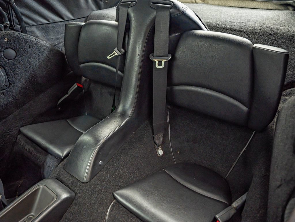 Used 1998 Porsche 911 Carrera RWD image 46
