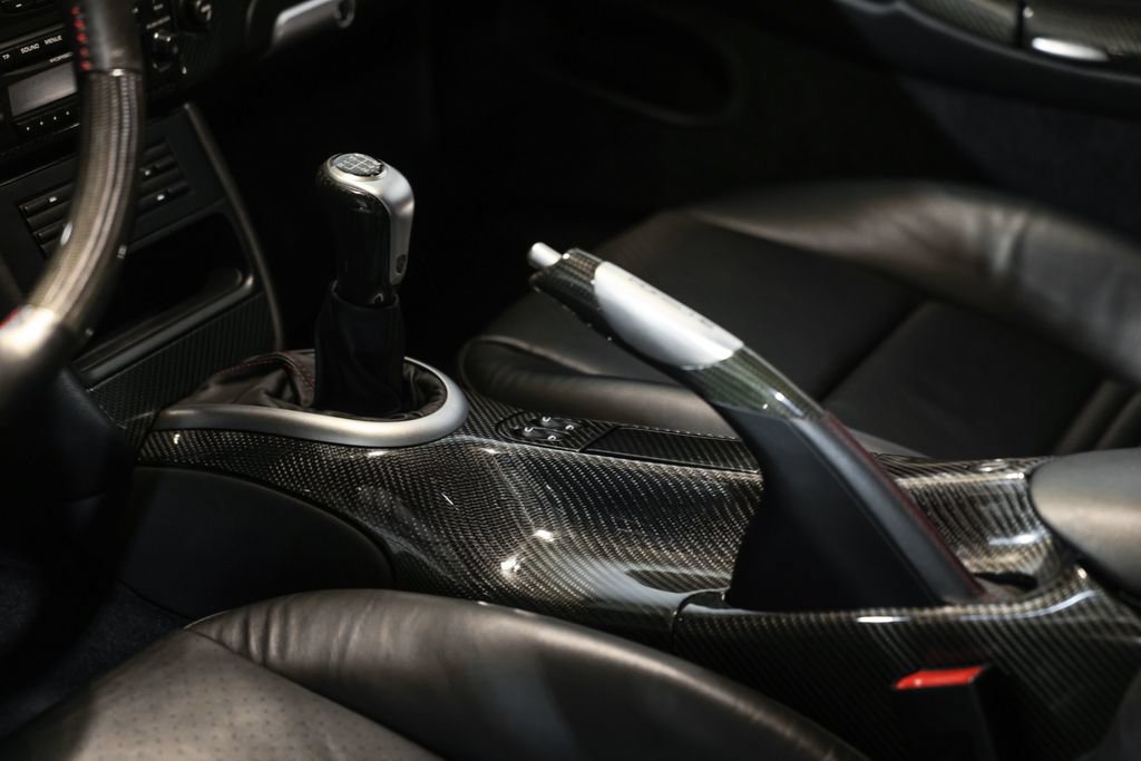 Used 2003 Porsche 911 GT2 RWD image 31