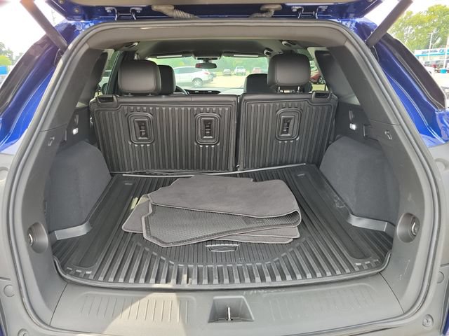 Certified 2024 Cadillac XT5 Luxury w/ LPO, Floor Liner Package AWD/4WD image 32