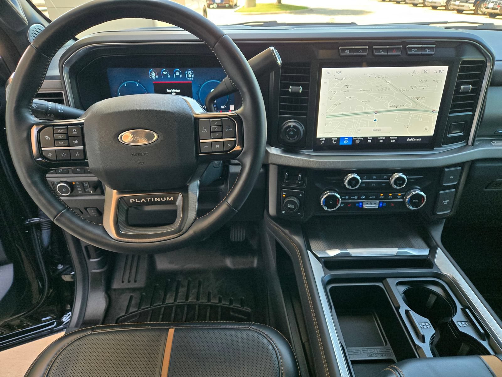 Used 2024 Ford F250 Platinum AWD/4WD image 10
