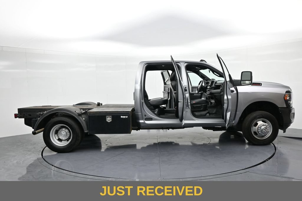 Used 2024 RAM 3500 Tradesman w/ Cold Weather Group RWD image 24