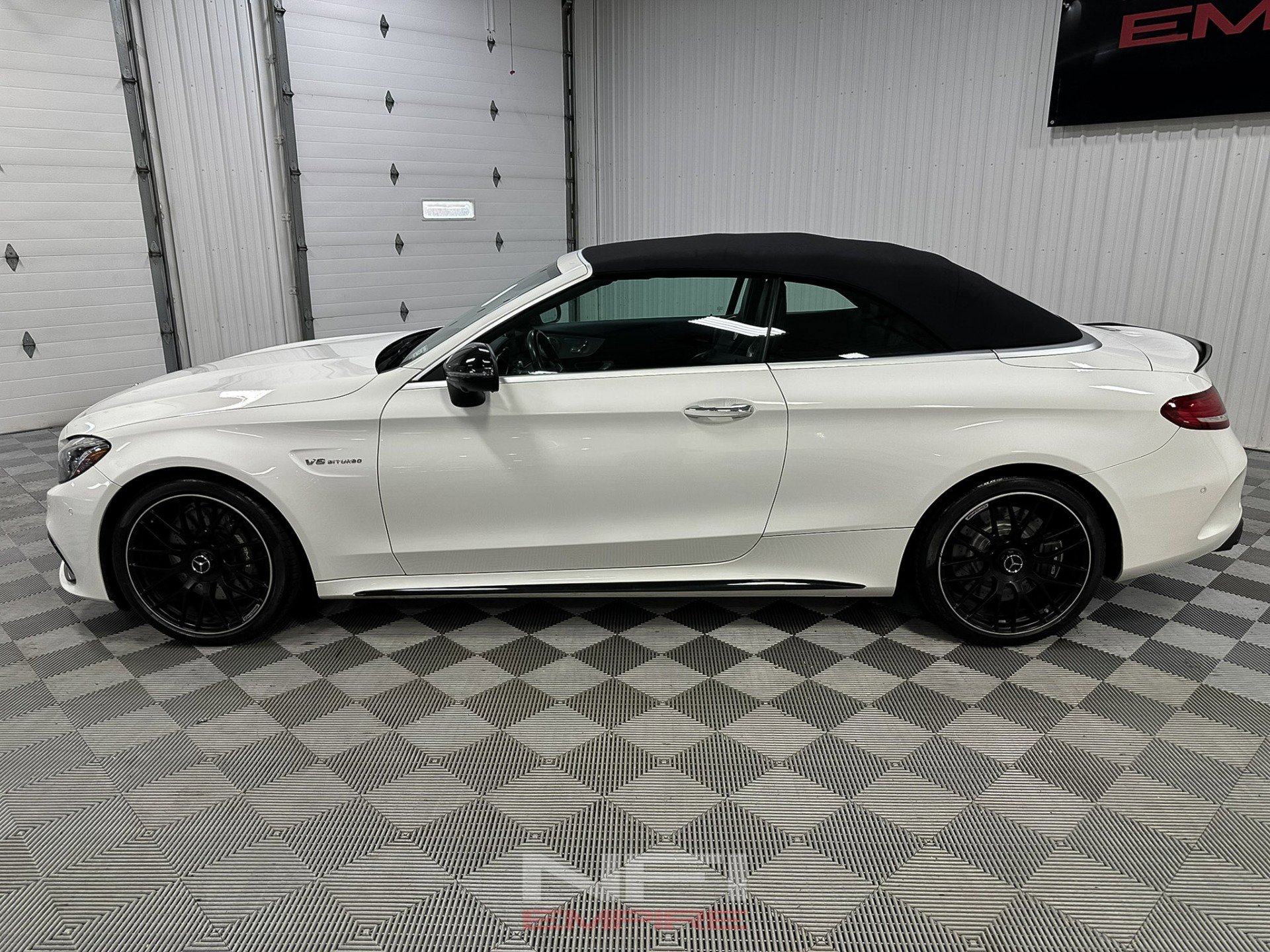 Used 2017 Mercedes-Benz C 63 AMG Cabriolet image 4