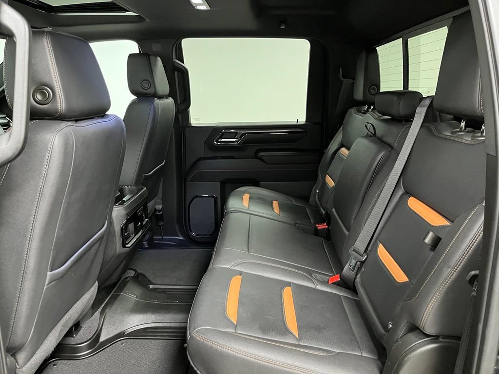 Used 2024 GMC Sierra 3500 AT4 w/ Technology Package AWD/4WD image 42