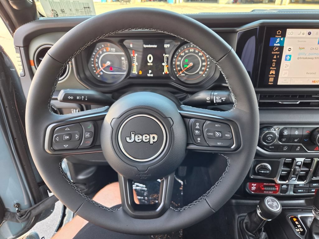 New 2026 Jeep Gladiator Mojave AWD/4WD image 19