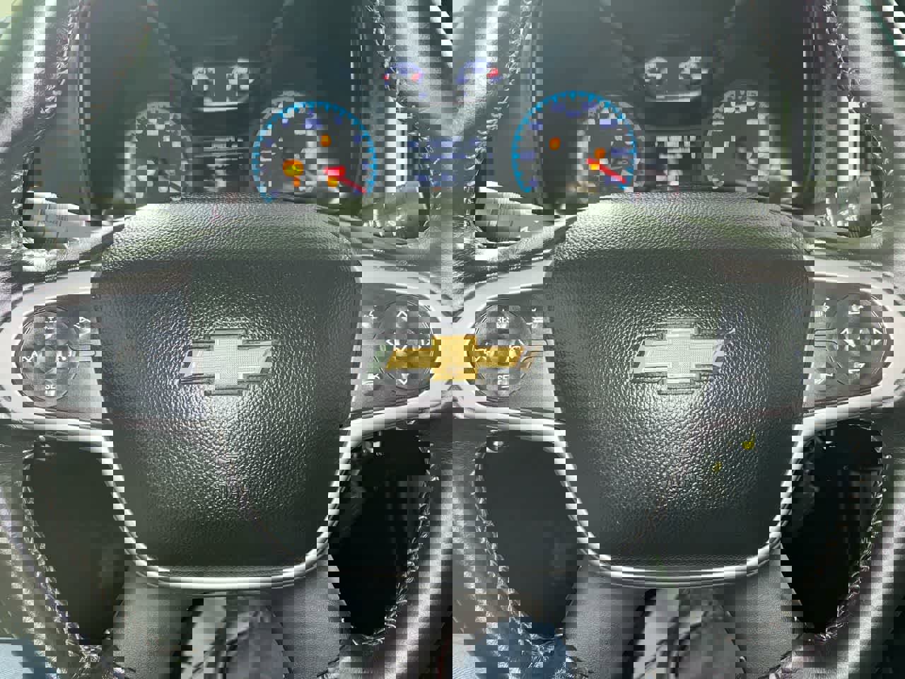 Used 2022 Chevrolet Colorado LT w/ Fleet Safety Package image 16