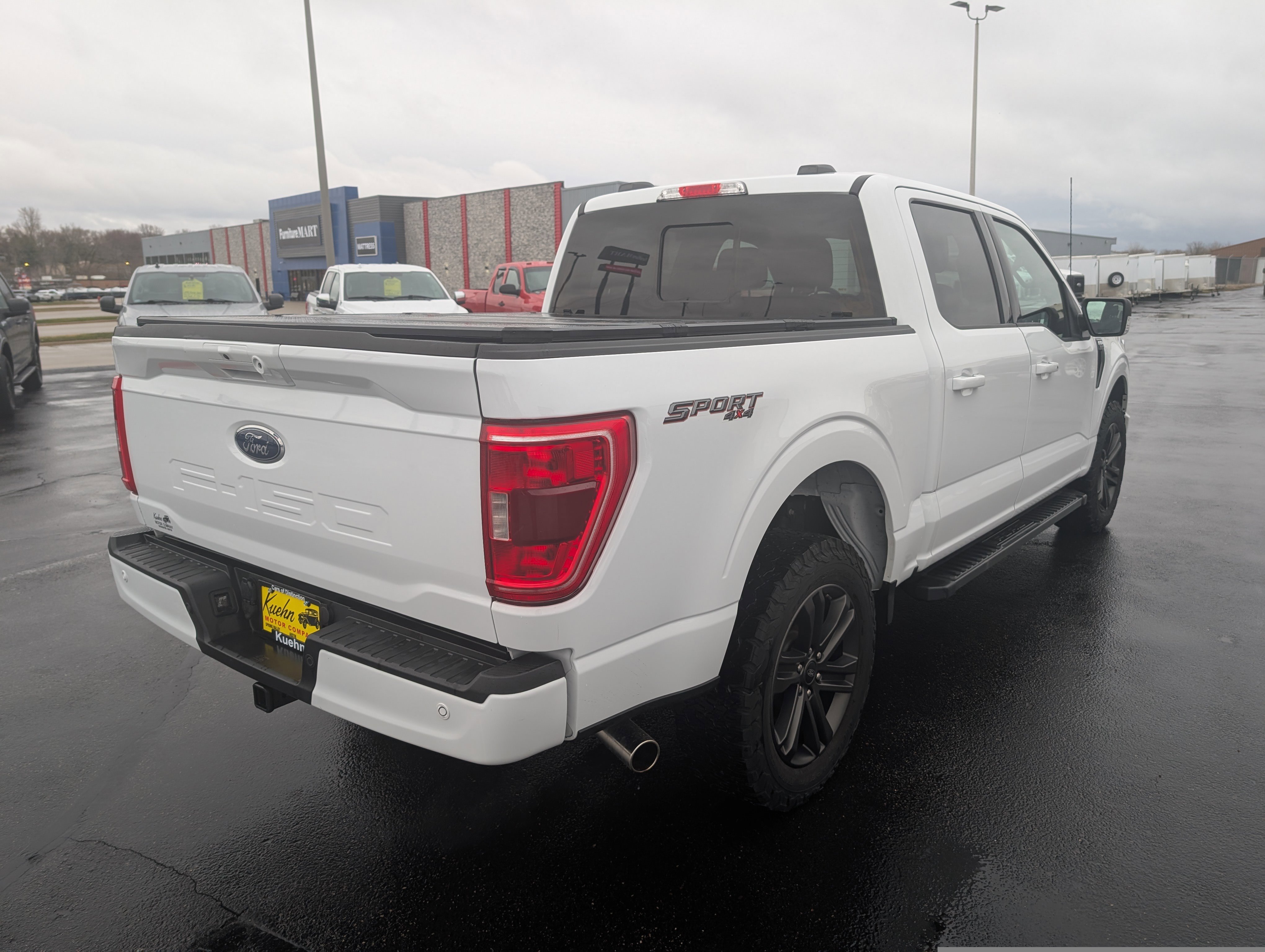 Used 2022 Ford F150 XLT w/ Equipment Group 302A High image 8