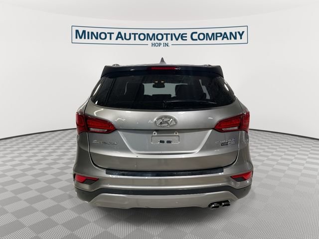 Used 2017 Hyundai Santa Fe Sport w/ 2.0T Ultimate Tech Package 05 AWD/4WD image 7