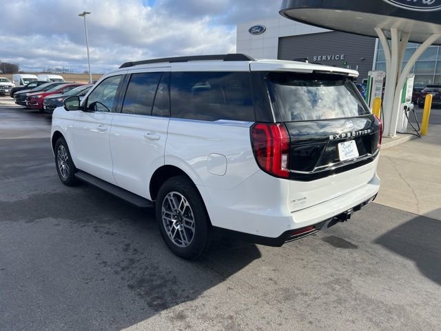 Used 2025 Ford Expedition Active image 7