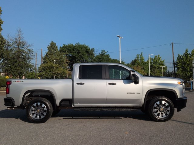 Used 2021 Chevrolet Silverado 2500 Custom w/ Custom Value Package AWD/4WD image 4
