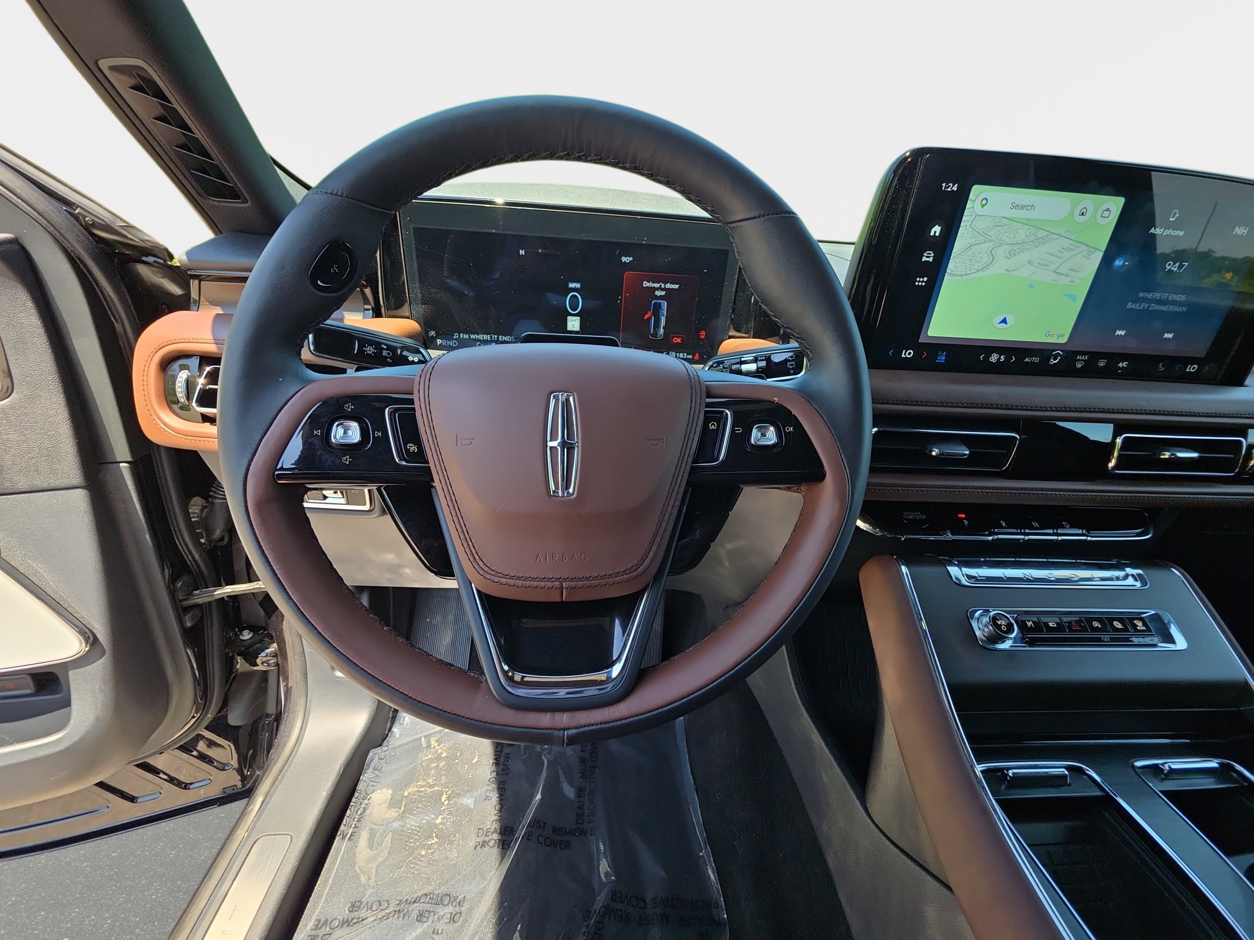 Used 2025 Lincoln Aviator Reserve w/ Equipment Group 201A AWD/4WD image 18