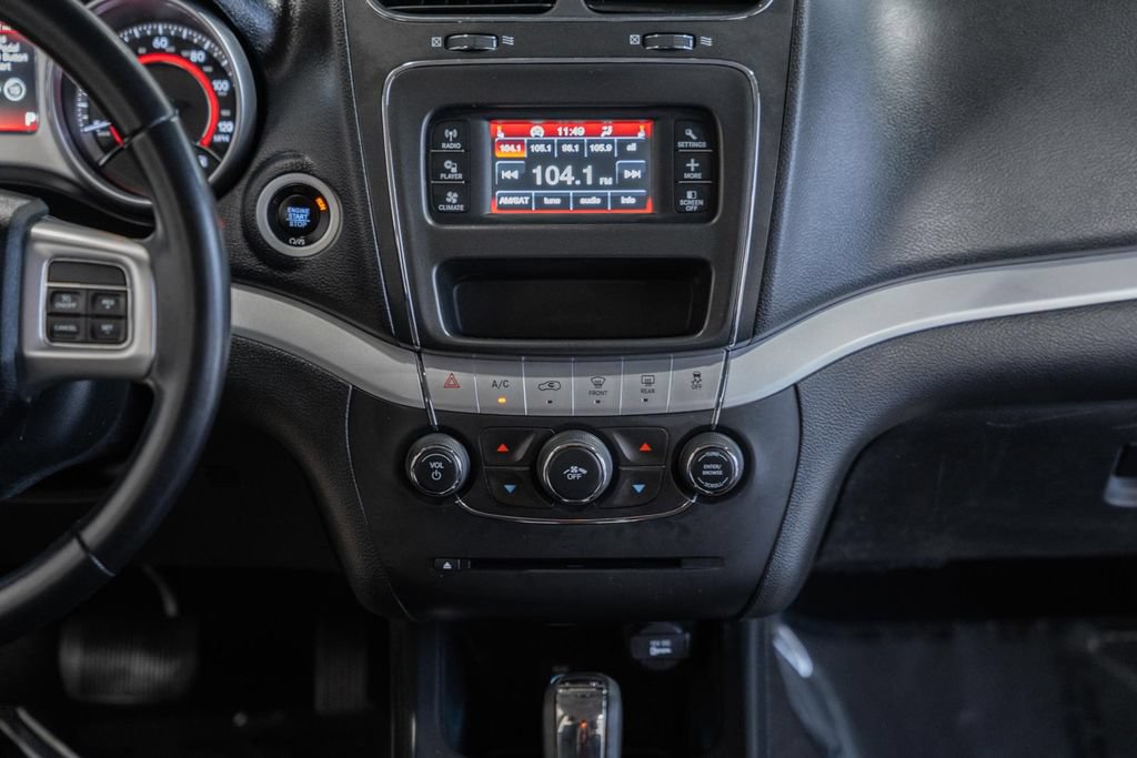 Used 2019 Dodge Journey SE w/ Premium Group FWD image 17