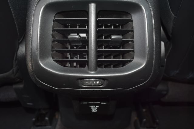 Used 2017 Jeep Cherokee Limited AWD/4WD image 37