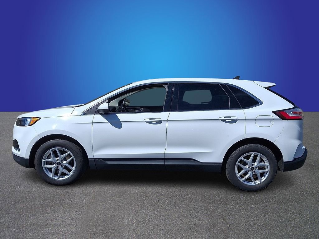 Used 2023 Ford Edge SEL image 7