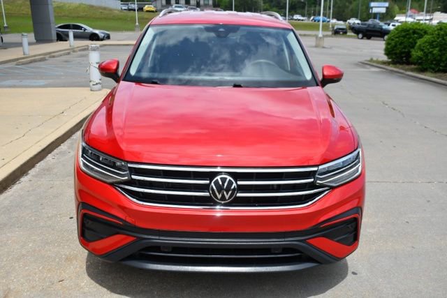 Used 2023 Volkswagen Tiguan SE FWD image 8