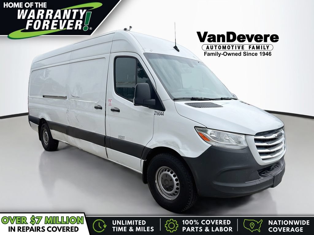 Used 2021 Freightliner Sprinter 2500 RWD image 1