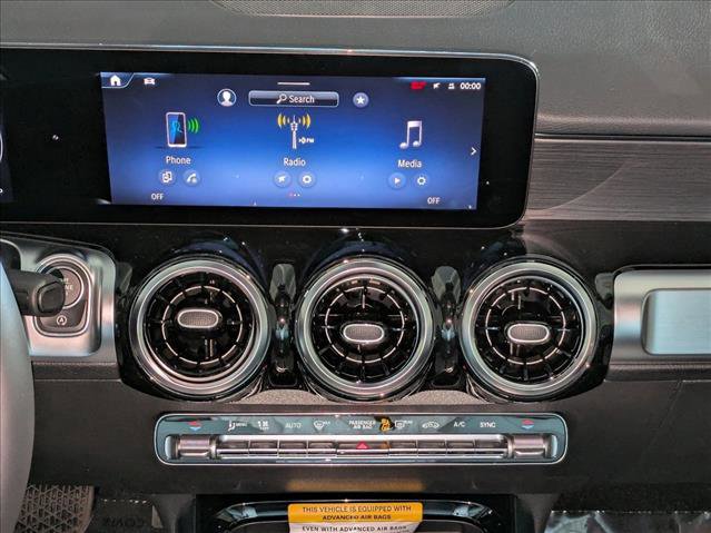 New 2026 Mercedes-Benz GLB 250 image 14