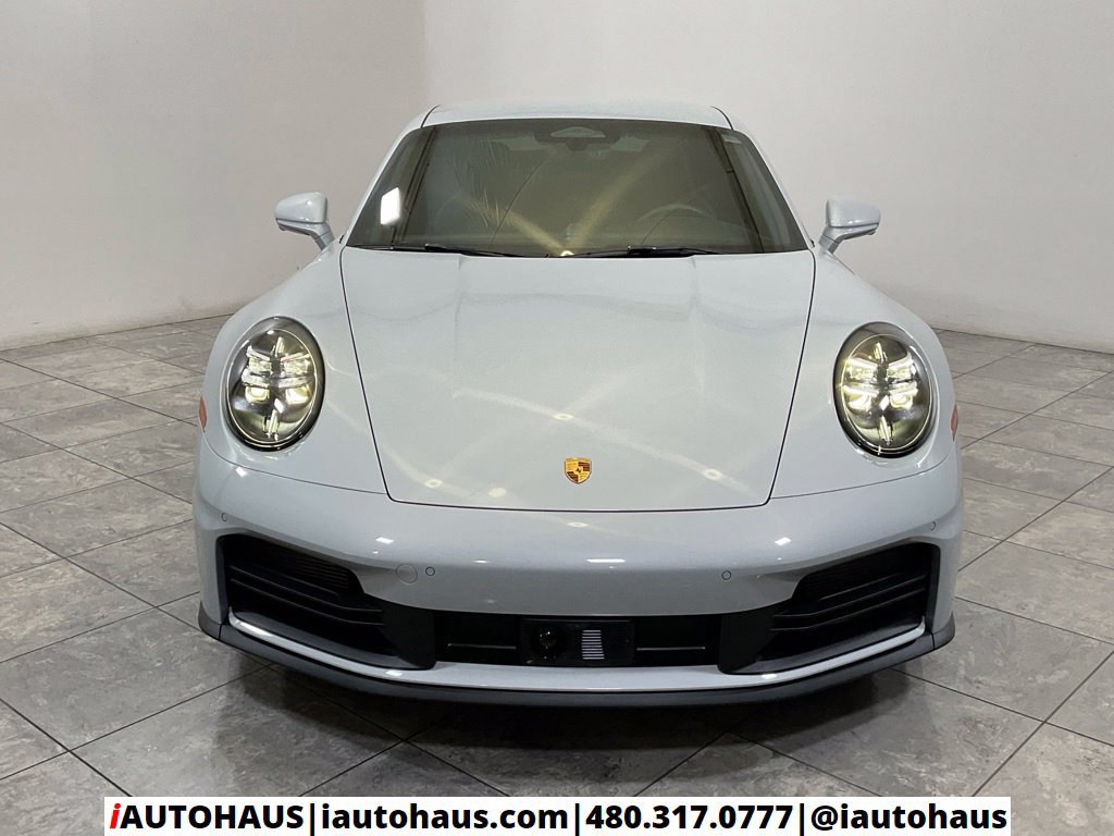 Used 2026 Porsche 911 Carrera w/ Premium Package RWD image 4
