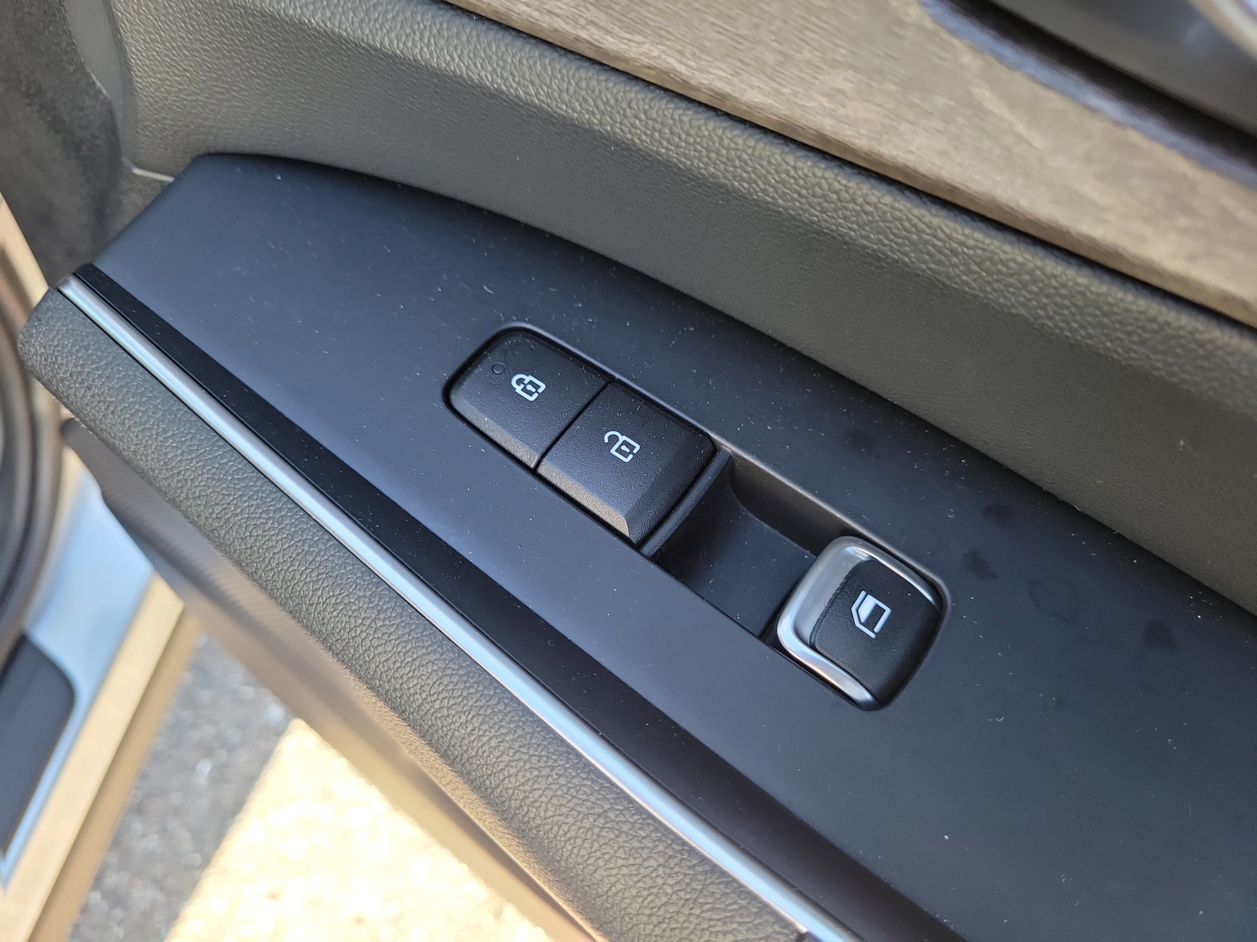 Certified 2022 Kia Sorento S AWD/4WD image 11