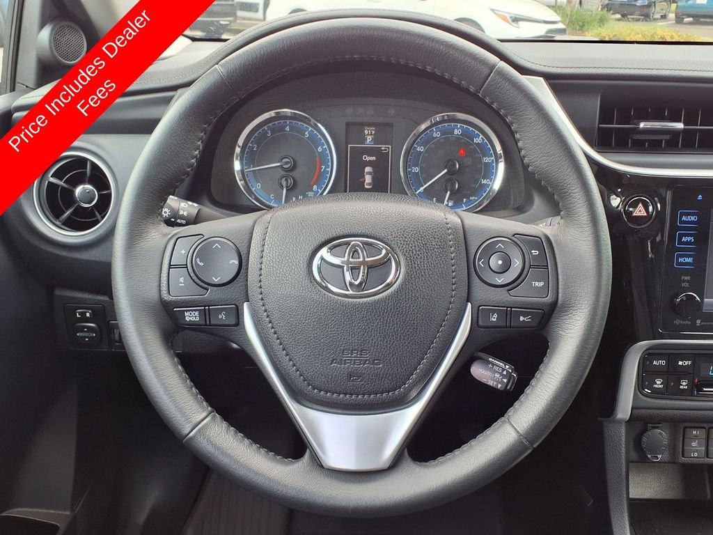 Used 2018 Toyota Corolla XLE FWD image 26