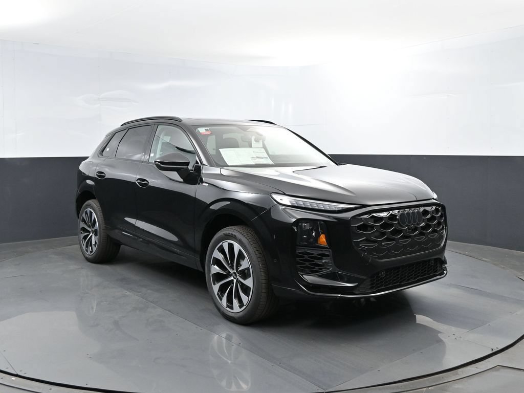 New 2026 Audi Q3 quattro 2.0T AWD/4WD image 3