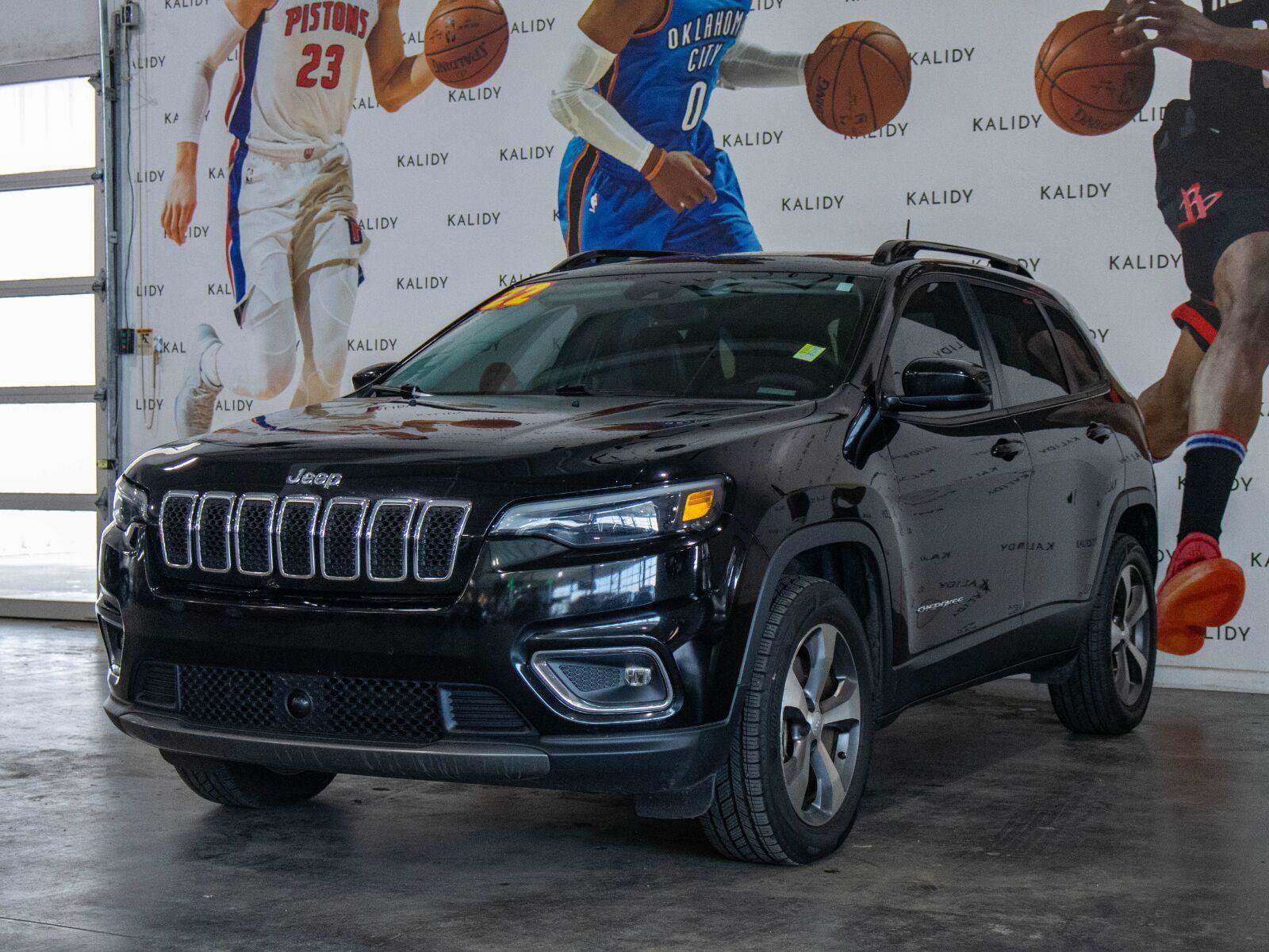 Used 2022 Jeep Cherokee Limited AWD/4WD image 21